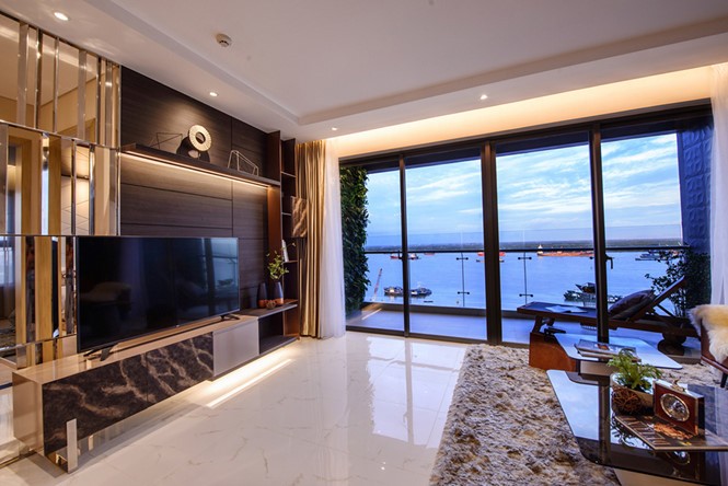 Khan hiếm nguồn cung, căn hộ ven sông đắt hàng