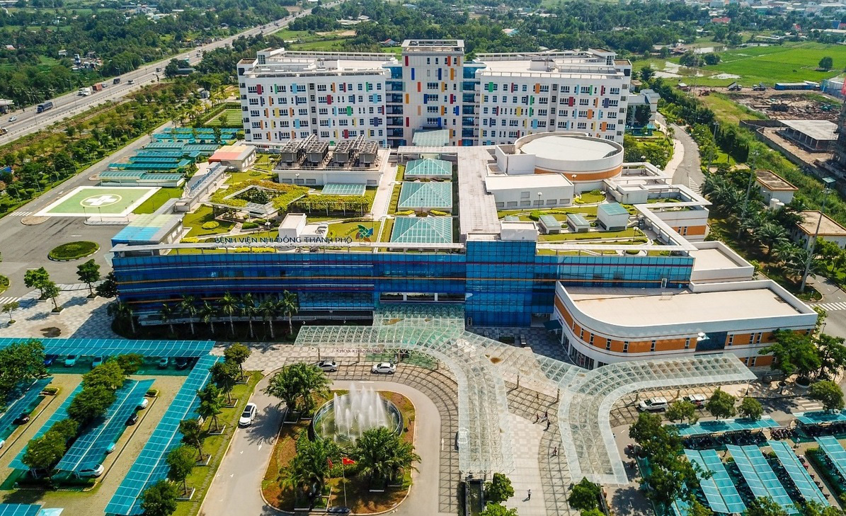 Hạ tầng hoàn thiện tạo 'bàn đạp' cho bất động sản Bình Chánh. Trong ảnh: Cụm y tế Tân Kiên