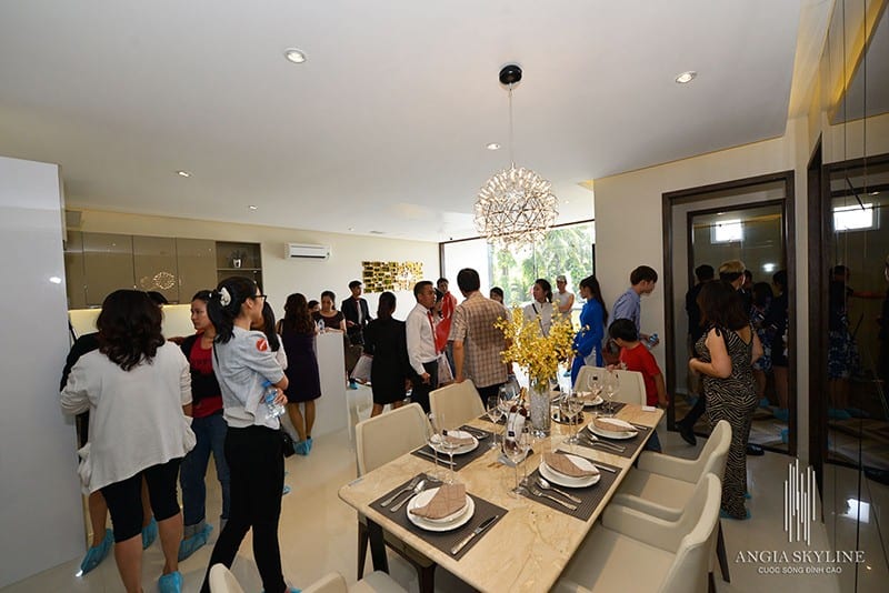 Phân khúc nào dẫn dắt thị trường những tháng cuối năm 2015?