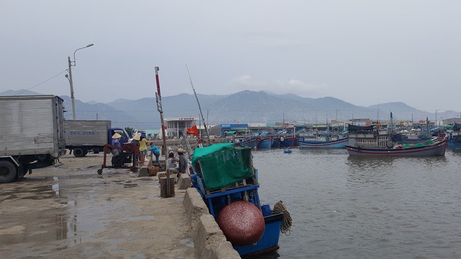 Ngày 12/10, tháo dỡ thương xá Tax Sài Gòn